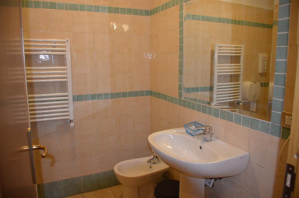 Camp'S Hotel Colonna Εξωτερικό φωτογραφία